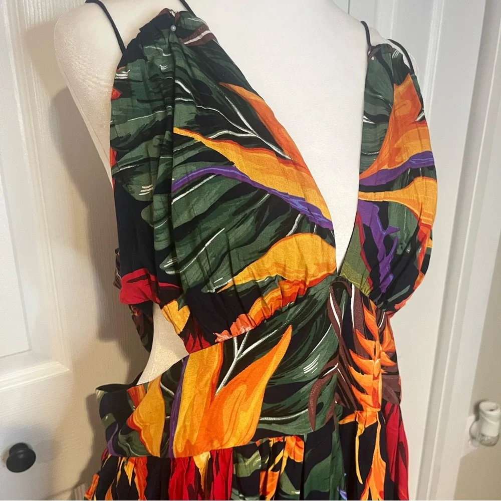 Fashion nova, NWT Key West, Tropical Print Maxi Dress with side cutouts,… - Picture 5 of 16